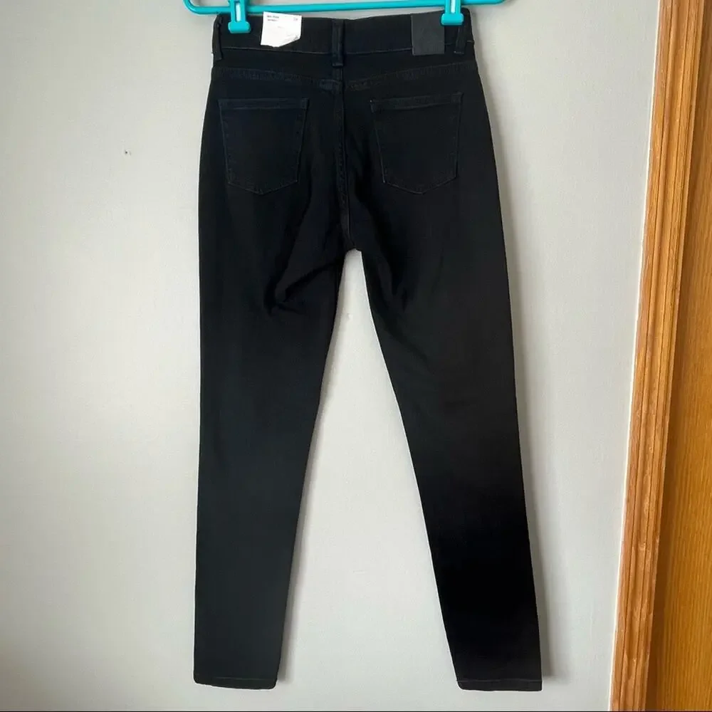 NEW! Zara Basic Denim Black Mid Rise Skinny Jean Size 2